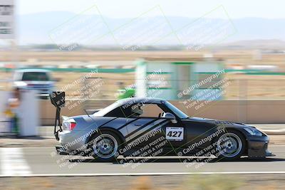 media/Oct-09-2022-Extreme Speed (Sun) [[a34e269be1]]/1-Red/session 2 turn 11/